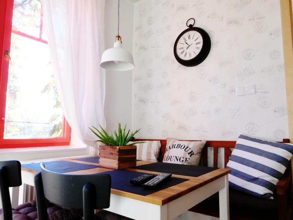 Apartmany Ruprechtov Hroznetin Exterior photo